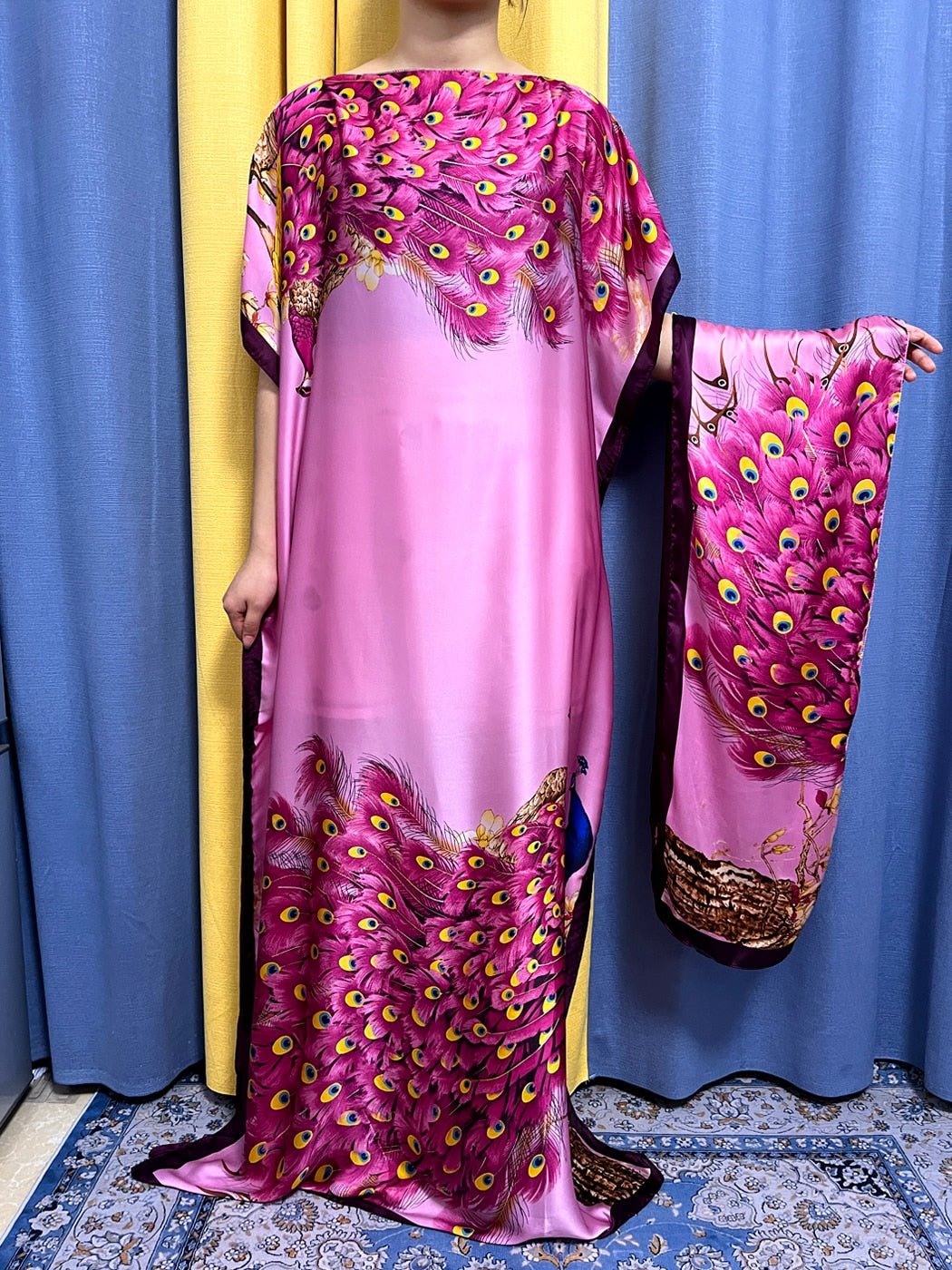 Stylish Muslim Abayas for Women: Elegant Summer Silk Collection with Headscarf - Flexi Africa - www.flexiafrica.com